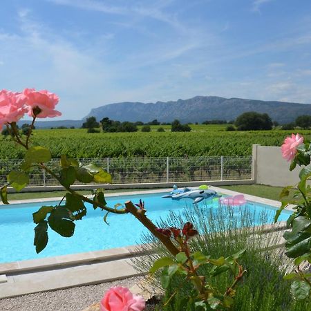 Апартаменты Vue Sainte Victoire, Proche Aix-En-Provence Pourrieres Экстерьер фото